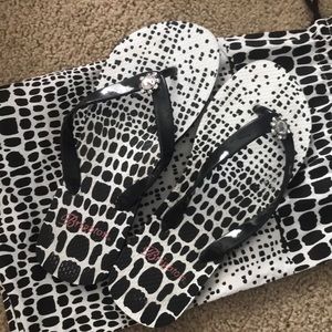 Brighton black and white sandals!